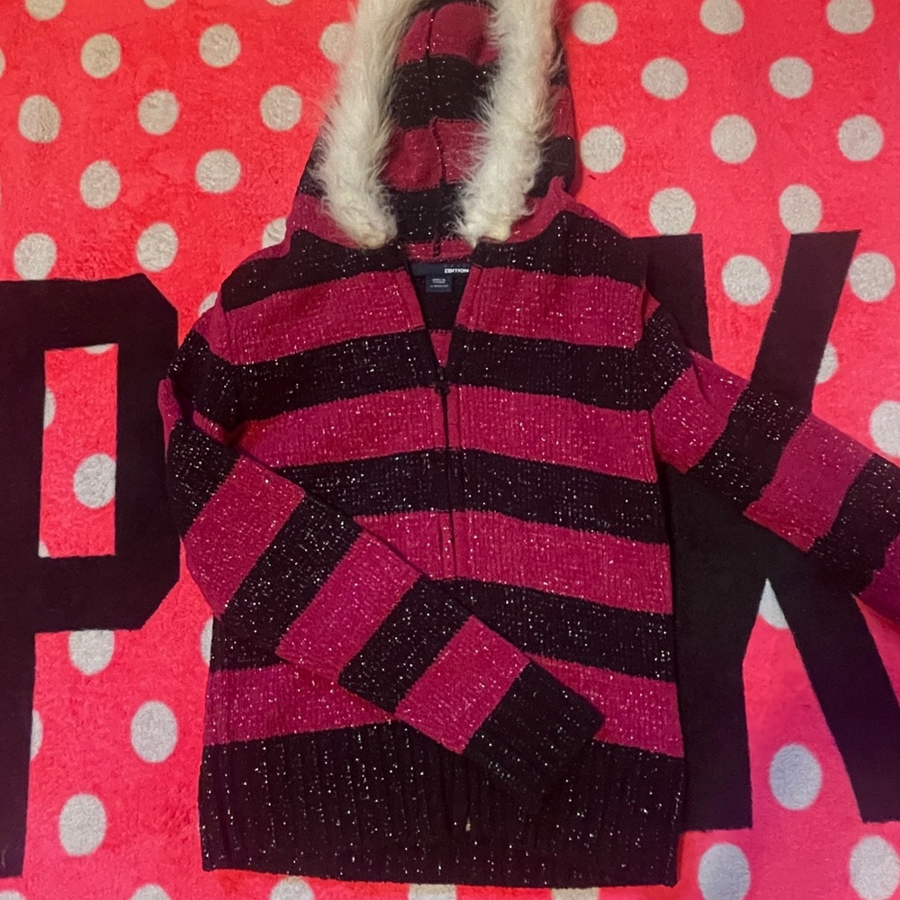 ‼️SOLD!!!‼️Basic Editions Pink and Black Hoodie with Fur Trim
